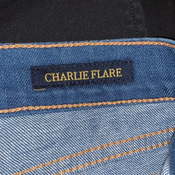 Lucky Brand Jeans Charlie Flare Sz~> 6/28 - Picture 6 of 6